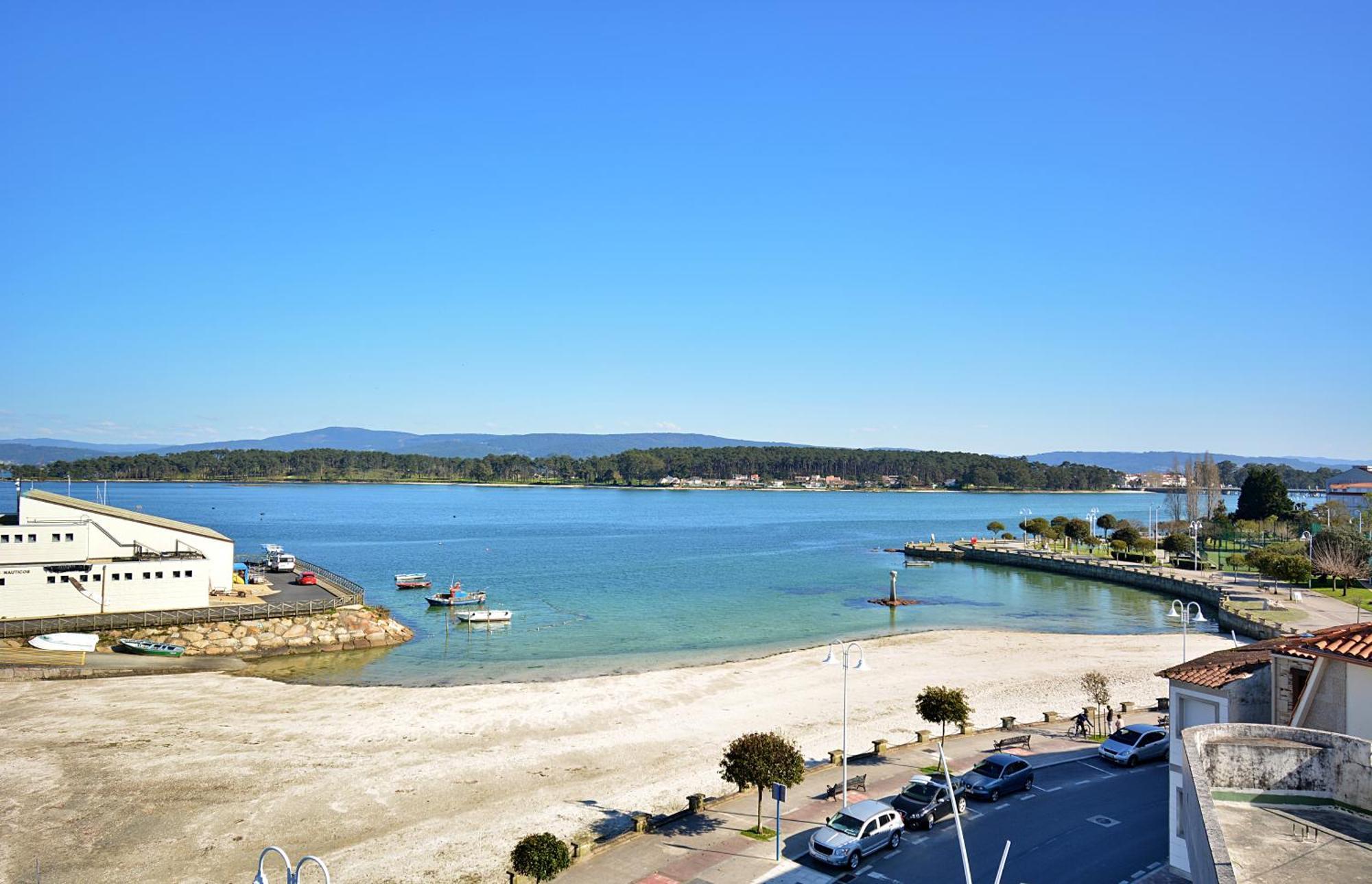 Apartamento Con Terraza Frente Al Mar En オ・グローベ エクステリア 写真