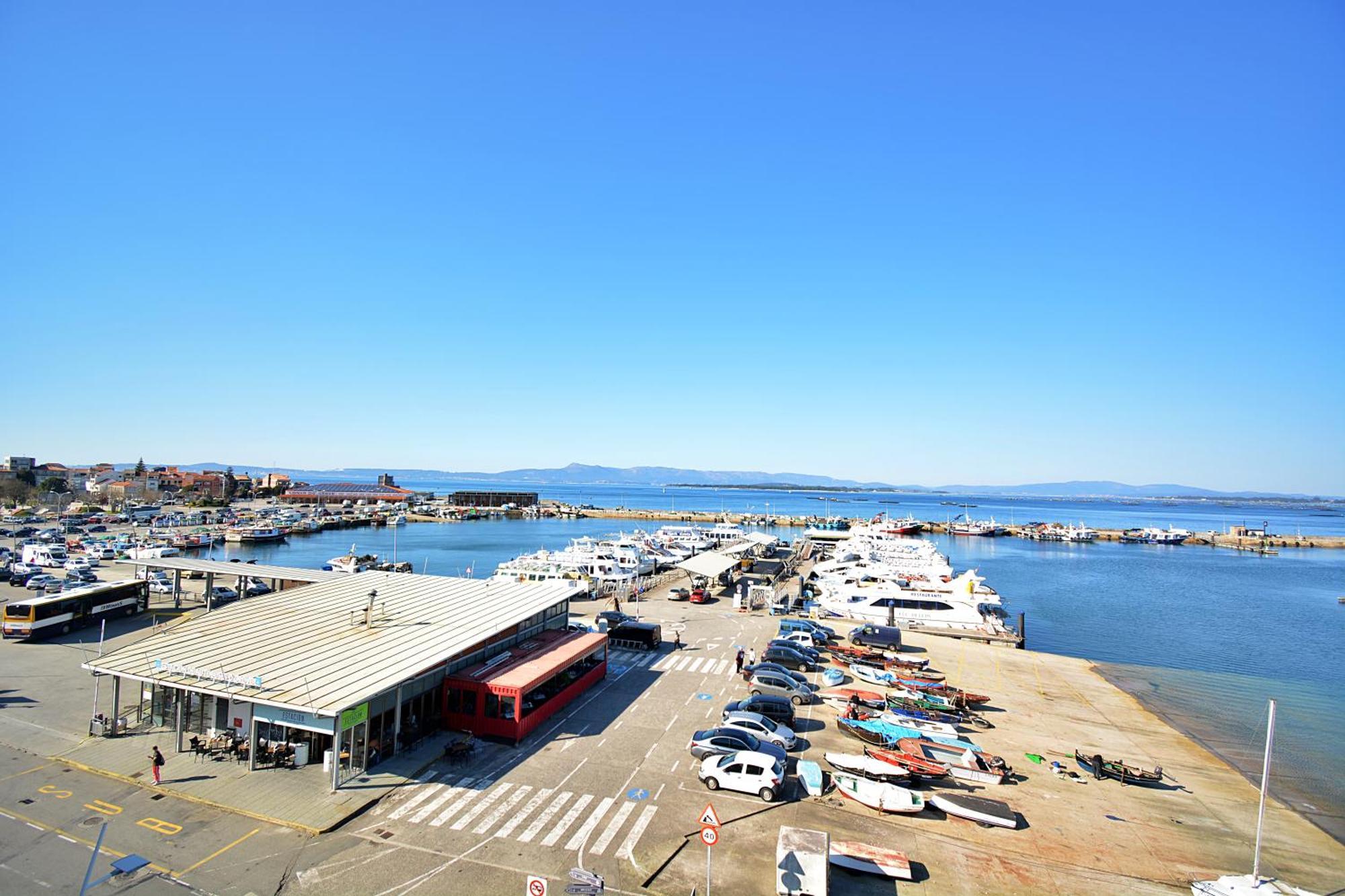Apartamento Con Terraza Frente Al Mar En オ・グローベ エクステリア 写真